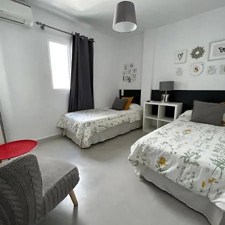 Berlin Guest house *